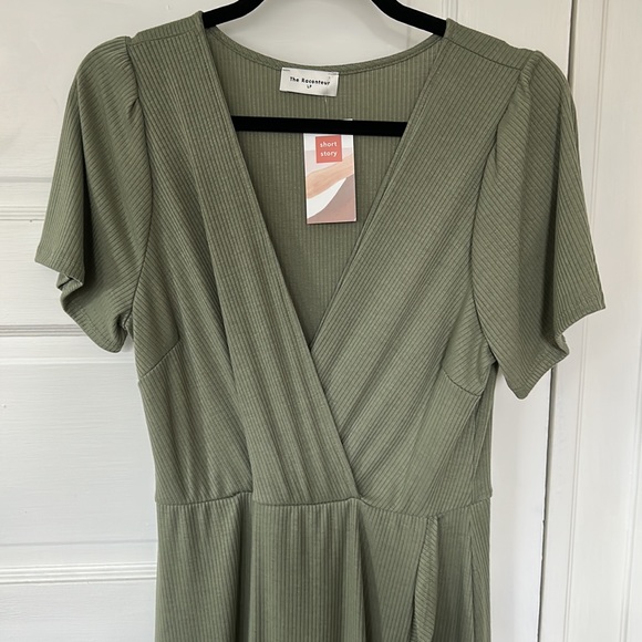 NWT Moss Green Petite Maxi Dress - Picture 6 of 8